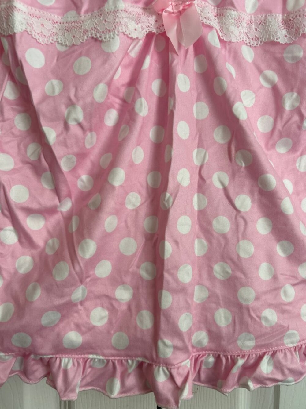 Y2K Pink Polka Dot Cami White Lace Trim Bow Ruffle Hem Size L